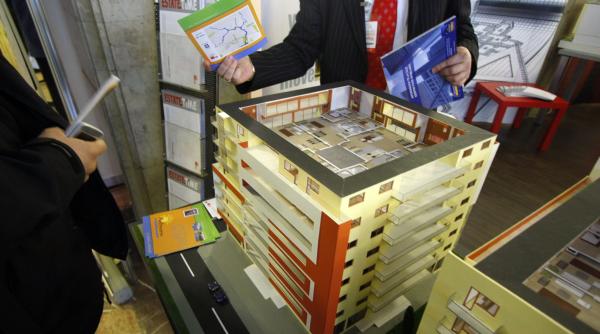 casele raman foarte scumpe