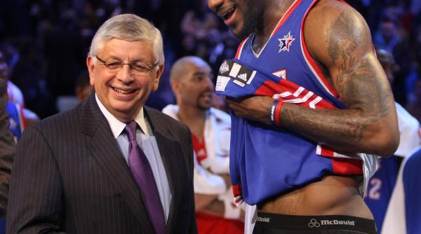 all star game sub steaua estului