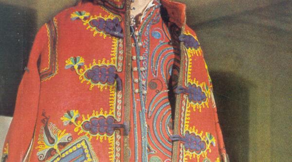 migala si bogatia costumului popular