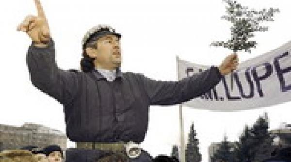 tg jiu miron cozma scoate din nou lumea in strada