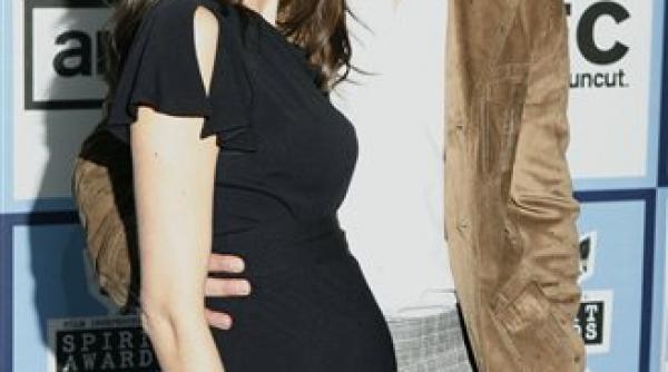 cuplul jolie pitt iti cumpara castel in franta