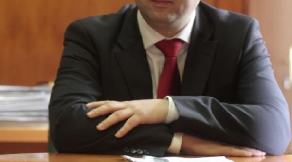 educatie pnl retuseaza planul lui basescu