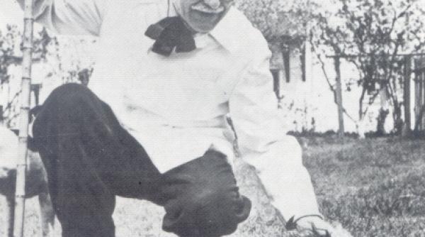 vizita la martisorul arghezian