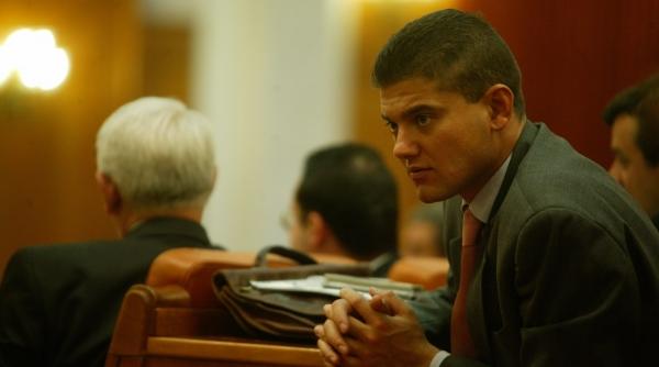 icirc n campanie cu politicieni reciclati