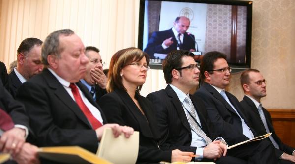 bilant cu atac la politicieni