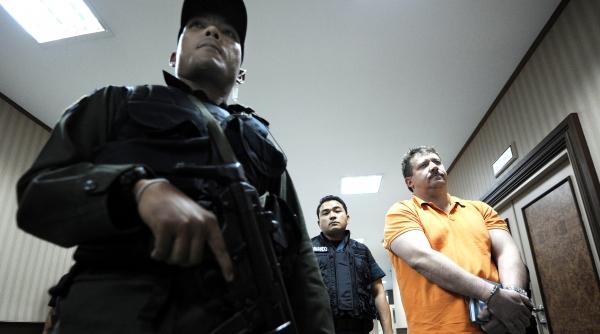 traficantul secolului