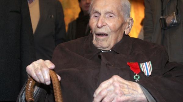 franta a murit ultimul paros