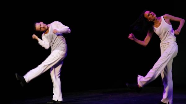 vibratia unui sarut urban