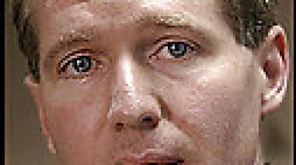 casa alba george w bush are consilier specialist in interceptari telefonice