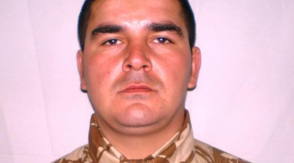 afganistan icirc nca un roman erou fara cauza