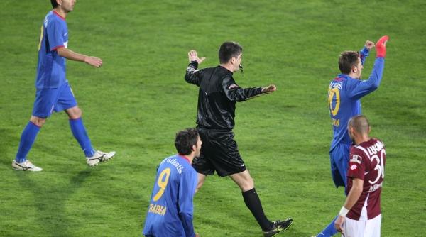 rapid steaua meciul s a intrerupt urmeaza campionatul