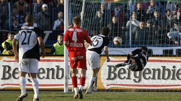 u cluj dinamo 1 2 cu sufletul la gura