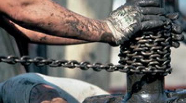 reglementarea situatiei din irak scade pretul petrolului