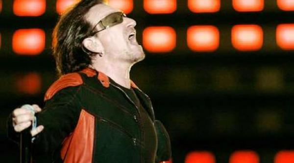 u2 intra pe mana live nation
