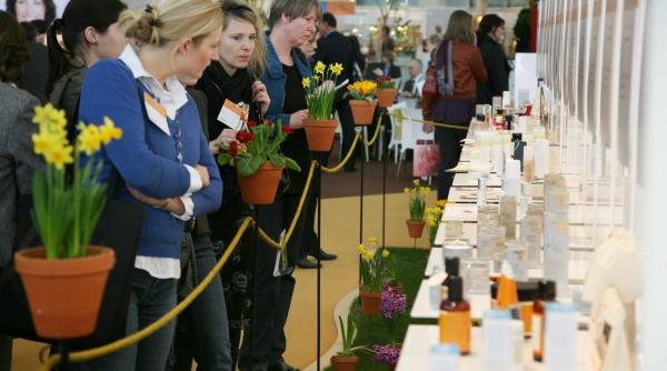 cum traducem eticheta