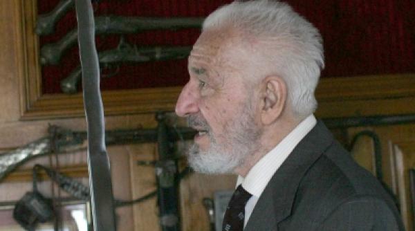 supravietuitorul sergiu nicolaescu o viata de poveste in lumea filmului