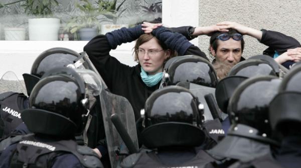 anarhistii de la timpuri noi anihilati ca n timpurile vechi