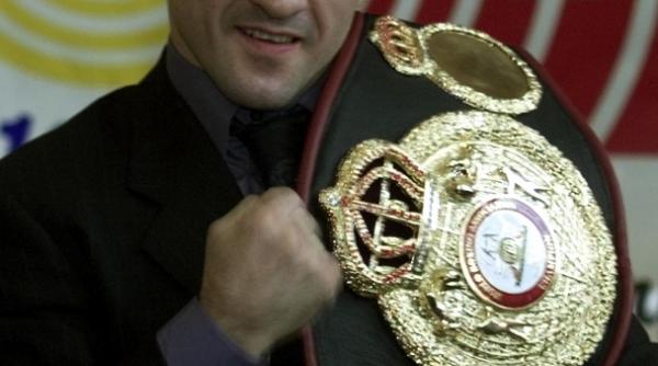 aniversare doroftei la 38 de ani sint un om fericit