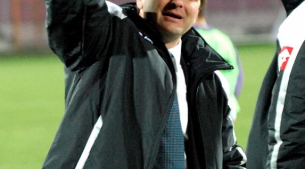 poli timisoara dinamo duelul dintre doua mari perdante