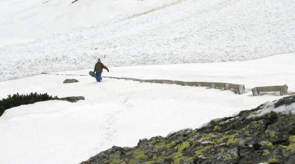 icirc n aceeasi zi am scapat de doua ori de moarte