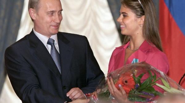 putin a divortat