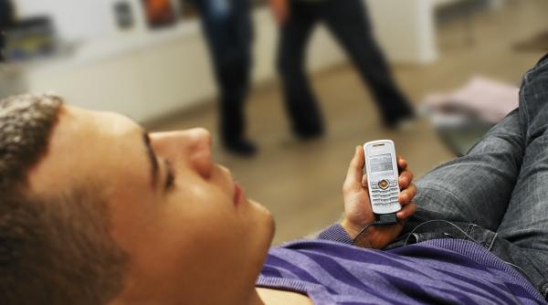 mobilul indispensabil