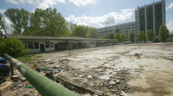 bulevardul expozitiei bloc de 20 de etaje