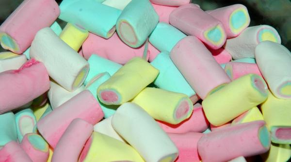 se cere eliminarea aditivilor nocivi