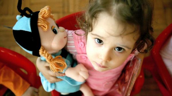 iepurasul jurnalului a vizitat copiii cuminti