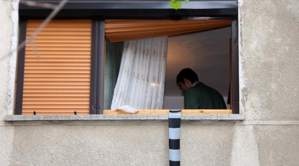 aparatorul legii ucigas acasa