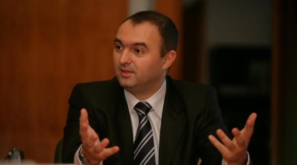 basescu adomnitei nu stie ce face