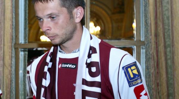 bozovic iar baut la volan