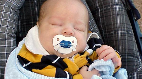 alaptatul poate dauna sugarilor