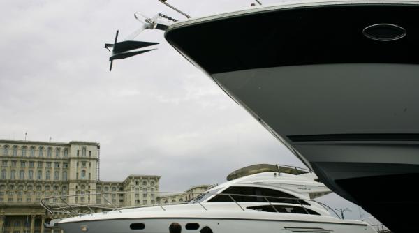 iahturi de 40 de milioane de euro