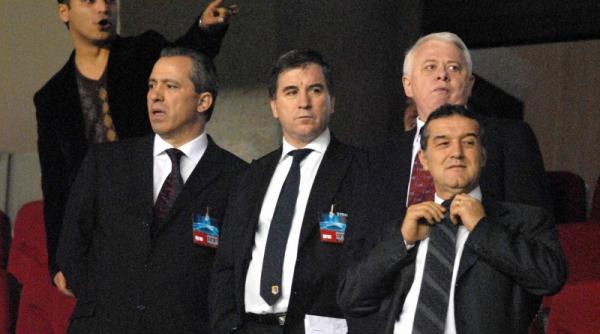 tea sponte prins cu ingerasii