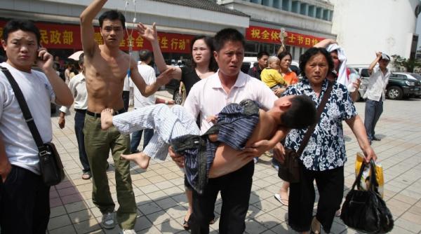 china a fost zguduita de seismul secolului cu 9 000 mai putini