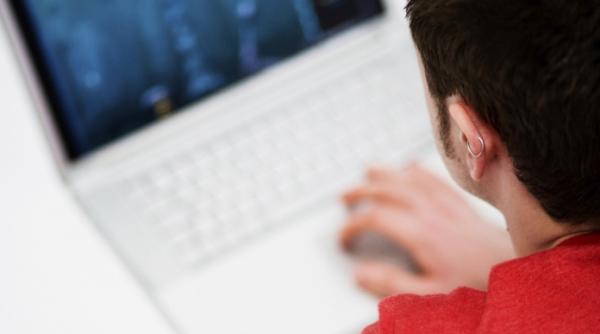 abundenta de video pe net