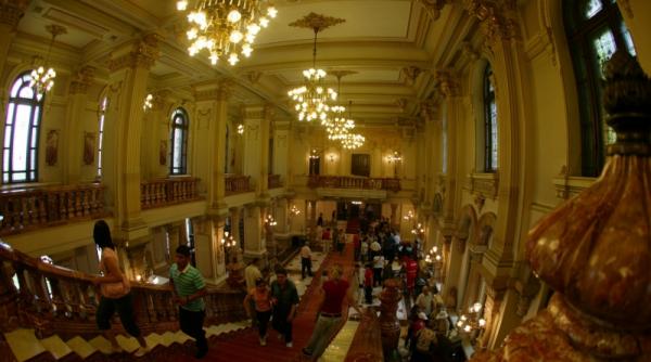 turisti la ziua lui basescu