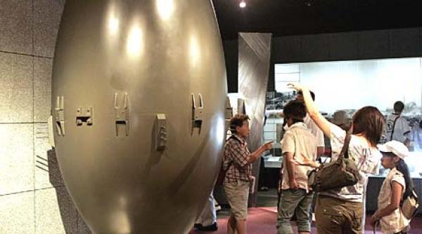 inventii nocive bomba atomica si reality show urile conduc in top