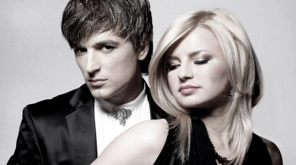 unde s doi familia mr ms la castel film