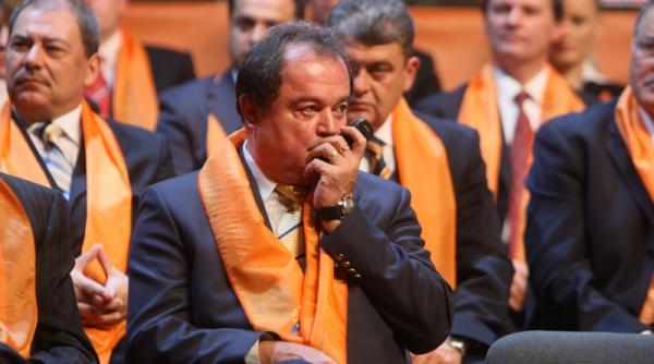 vasile blaga incoltit de ani