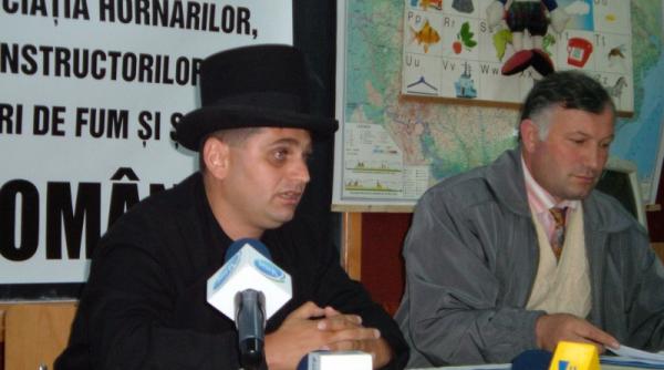 viitori hornari cu patalama la mina