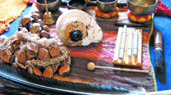 icirc nvaluiti intr o mantie de iubire