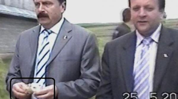 pd l cumpara voturi da i bani si lu asta