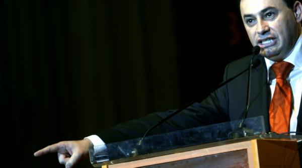 cu dosare grele spre urne