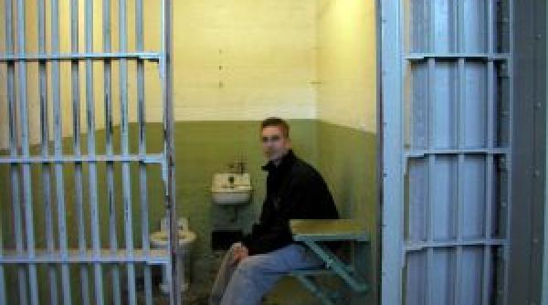 italia grosul puscariasilor provine din romania