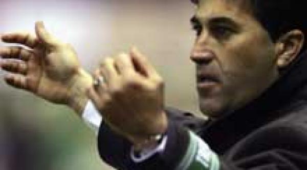 fahti taher peseiro a semnat acum sarbatorim