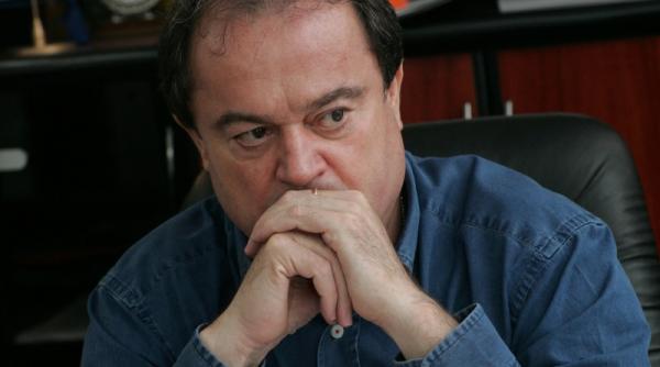 domnul oprescu nu ofera decat vorbe goale