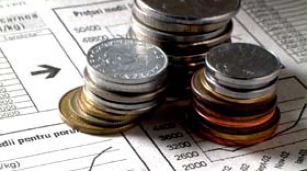 ins creste deficitul comercial