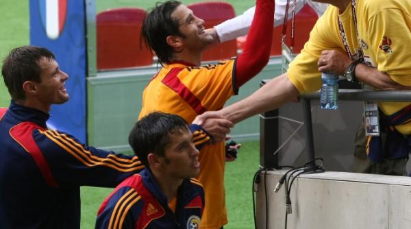 alaturi de tricolori